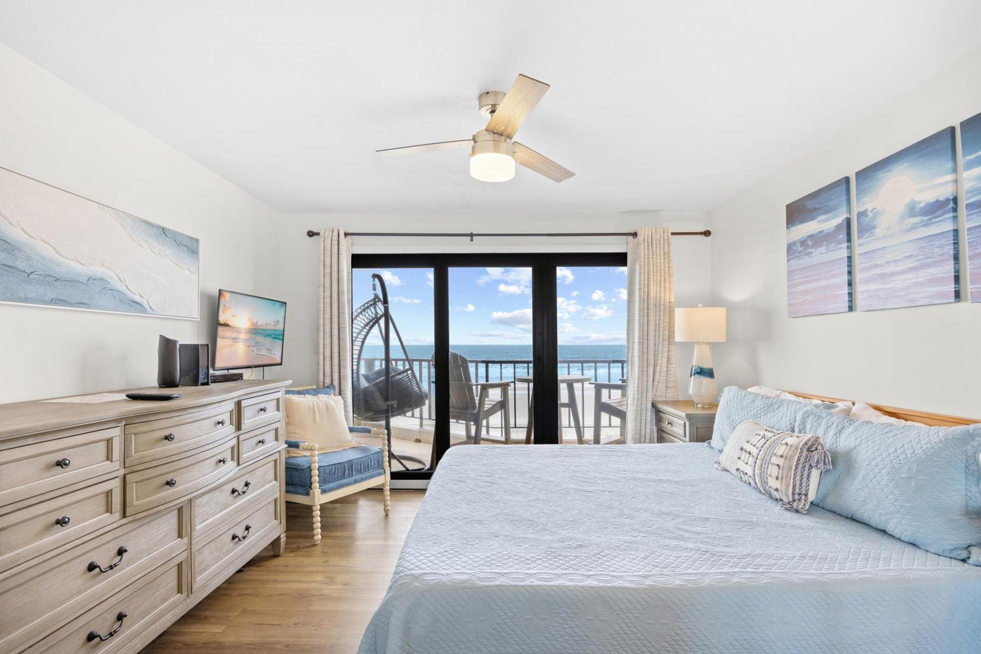 Direct Ocean Front 3br 3ba Front