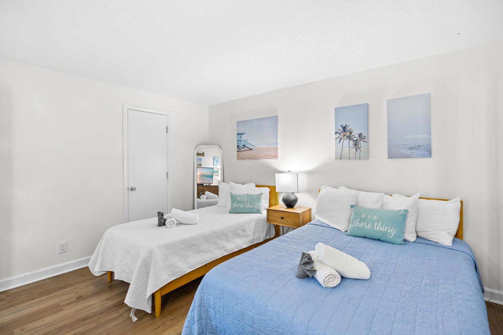 Direct Ocean Front 3br 3ba Front *