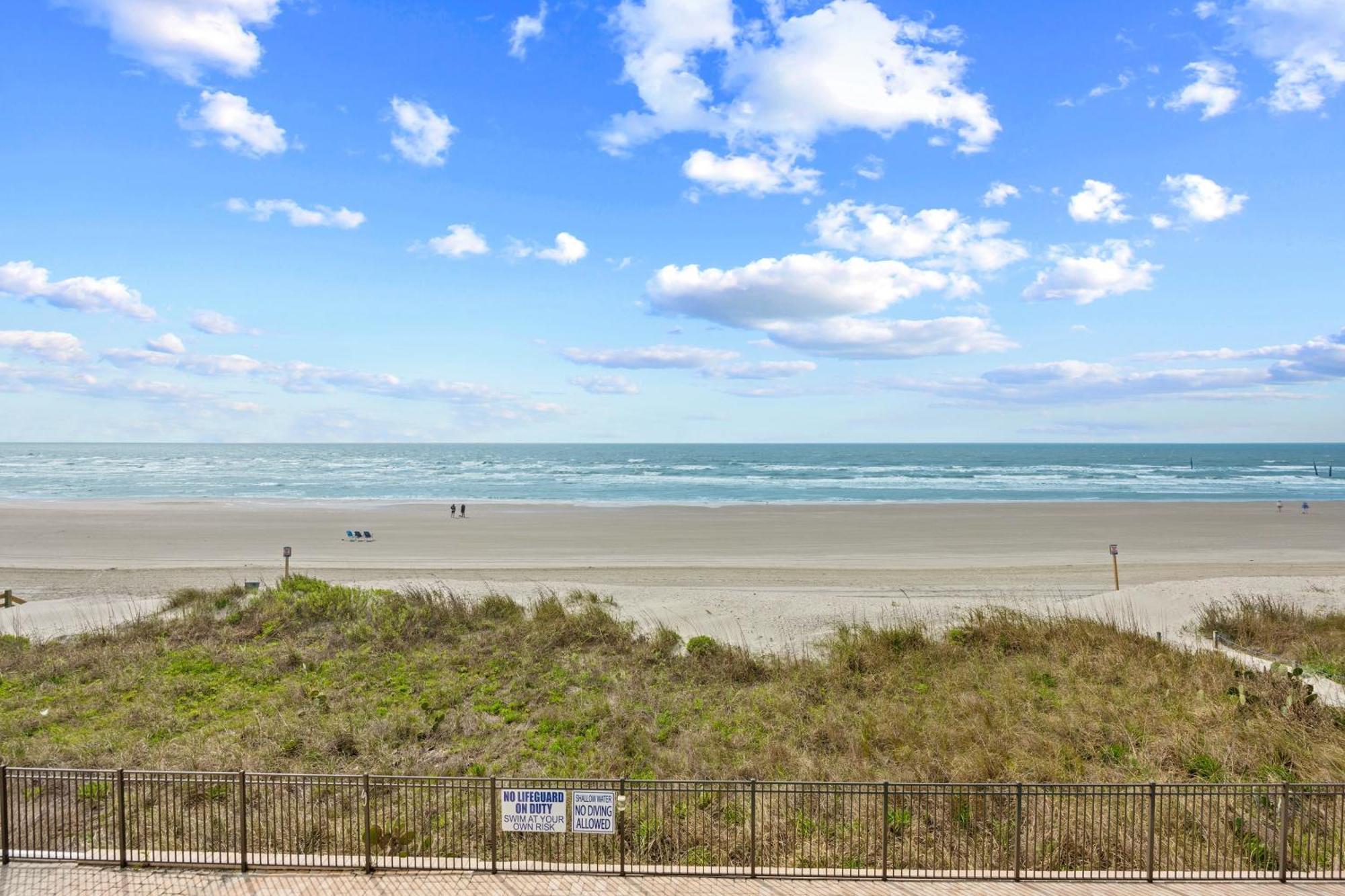 Direct Ocean Front 3br 3ba Front