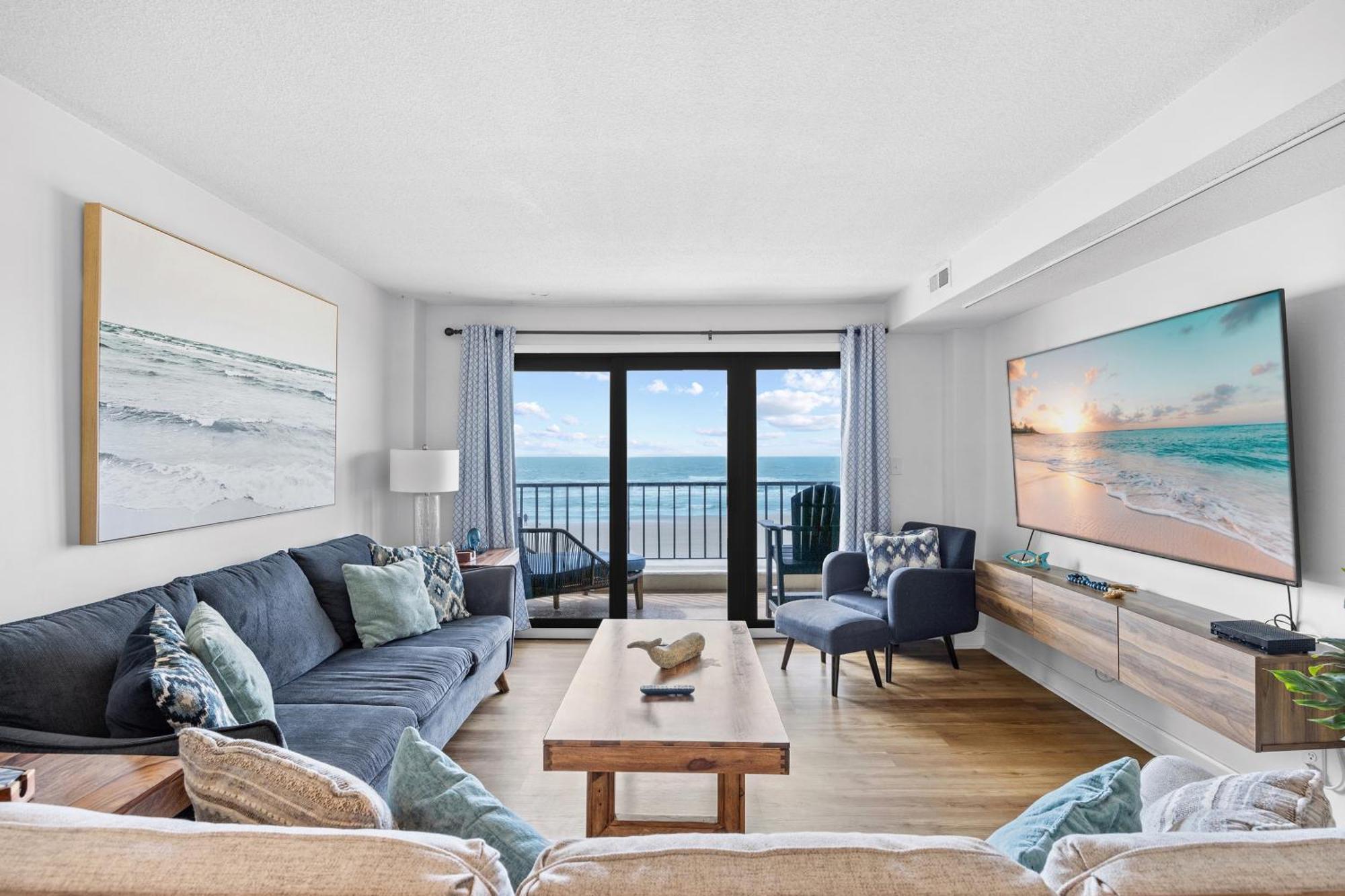 Direct Ocean Front 3br 3ba Front Apartment *